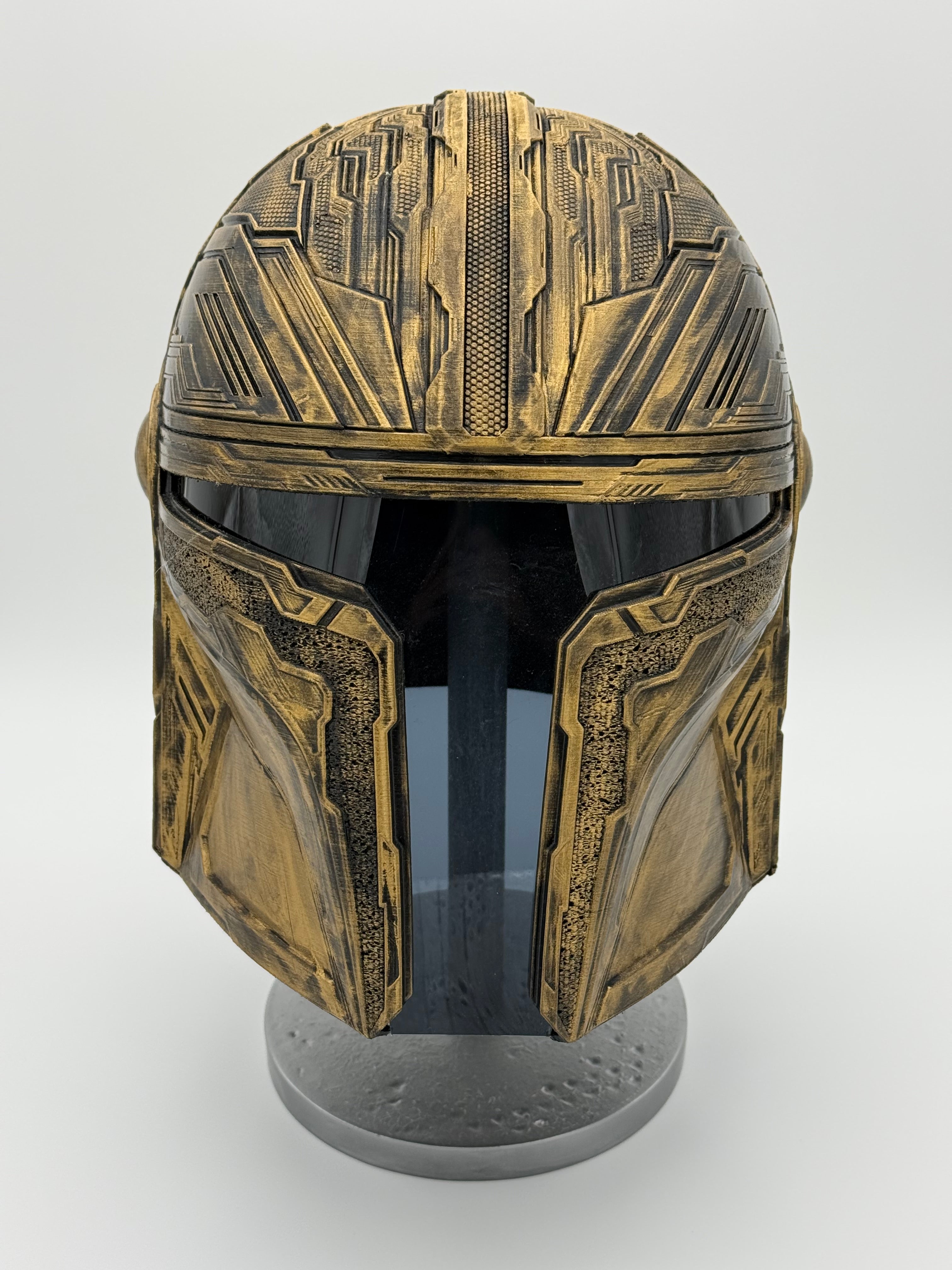 Techno Mandalorian Helmet in Gold